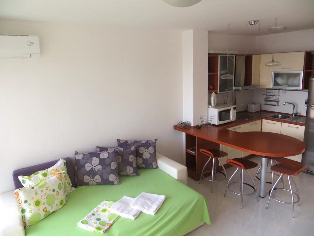 Holiday Apartment In Riviera Complex 圣弗拉斯 外观 照片